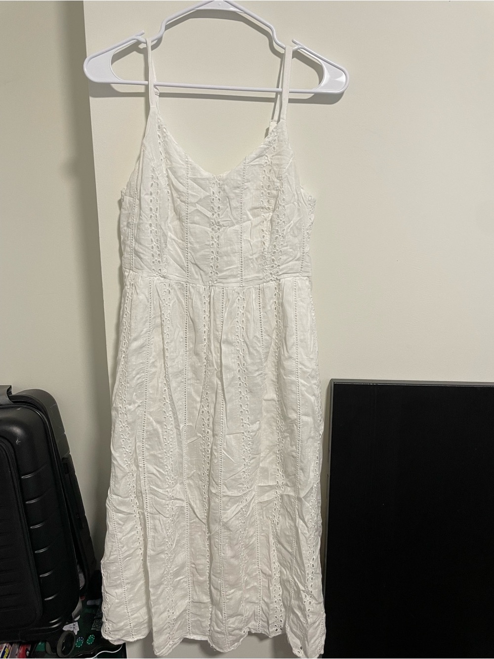 55 Old Navy White Eyelet Maxi Dress with Spaghetti Straps